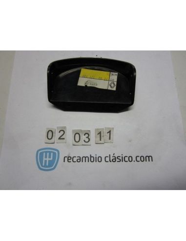 Tapa plástico portón Renault 4 F6 7700777187