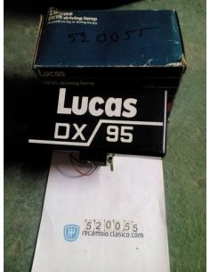 Faro Lucas largo alcance rectangular con tapa DX95.