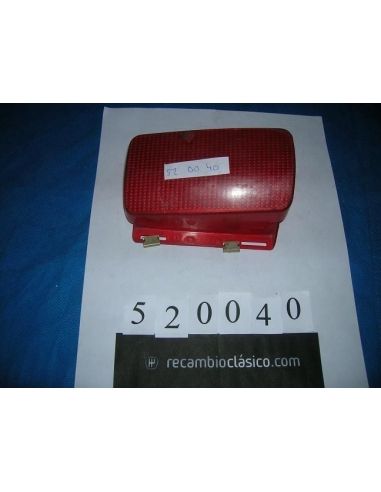 Tulipa trasera embellecedor Peugeot 205 1ª serie sin antiniebla