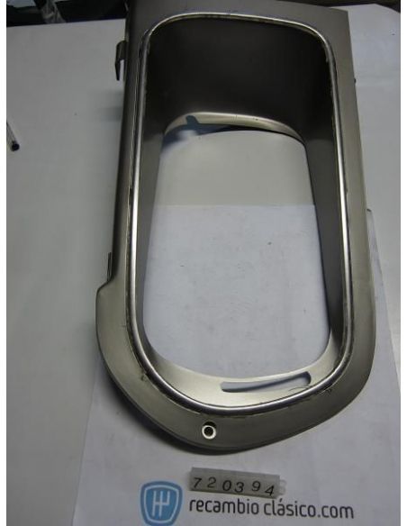 Embellecedor delantero derecho con cerco cromado faro Renault 12 TL fase 2