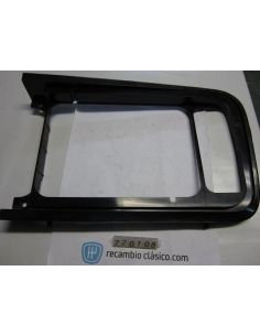 Embellecedor faro derecho SEAT 124 LS
