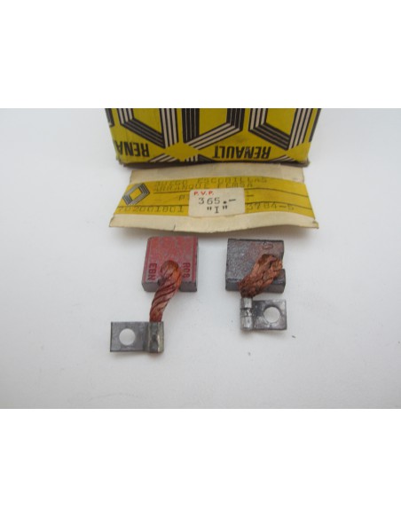 Comprar Juego escobillas de arranque Renault 4, R 8, R 10 FEMSA