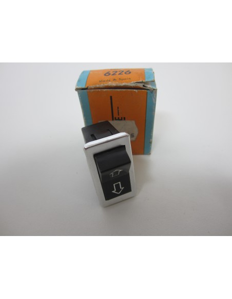 Comprar Interruptor de tablero FAE 6226 online