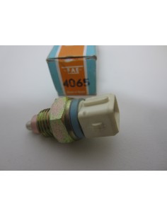 Comprar Interruptor, piloto de marcha atrás PEUGEOT 106, 205