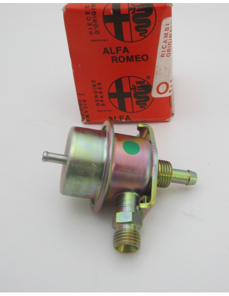Comprar Regulador de la presión del combustible Alfa Romeo 164