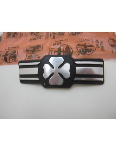 Comprar Insignia hoja de trébol derecho Alfa Romeo Alfasud