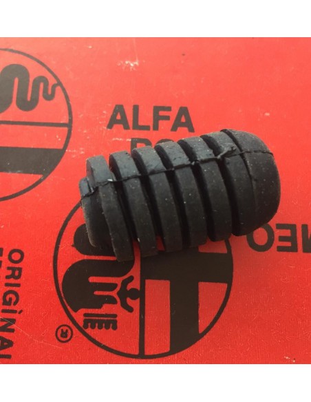 Comprar Almohadilla De Tope Del Capó Alfa Romeo 1160856205
