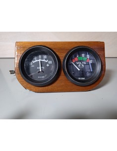 Capilla salpicadero con relojes amperímetro y voltímetro