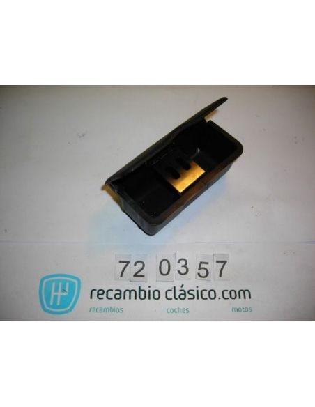 Cenicero apoyabrazos puerta trasera Renault 5 Renault 7 Renault 6 7701348247