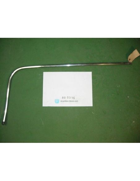 Moldura izquierda paragolpes delantero Renault 9 7700754294