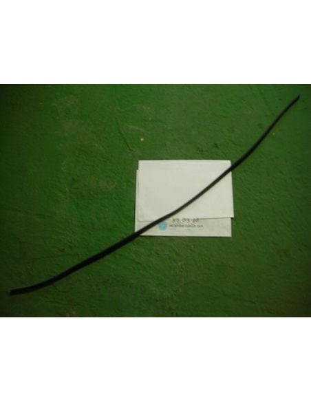 Moldura autoadhesiva portón trasero Renault 6 moderno