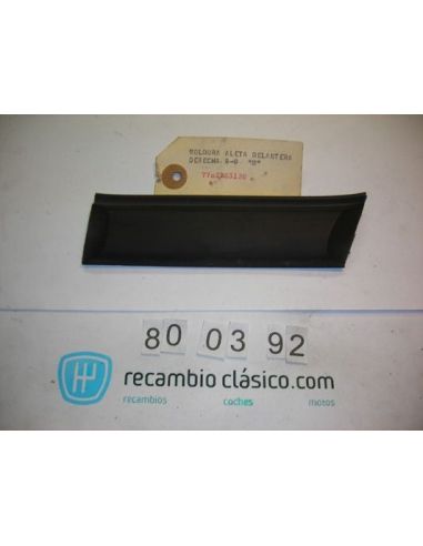 Moldura autoadhesiva aleta delantera derecha Renault 9 moderno 7702163120