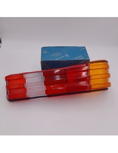 Tulipa trasera derecha Mercedes Benz W123 A1238203466