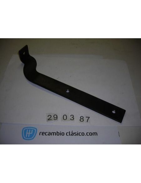 Soporte interior derecho paragolpes trasero Renault 7 7702041694