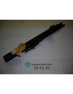 Guía derecha asiento delantero izquierdo Renault 12 TS 7702042835