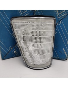 Piloto intermitente delantero derecho blanco Mercedes-Benz 207D A0018226820