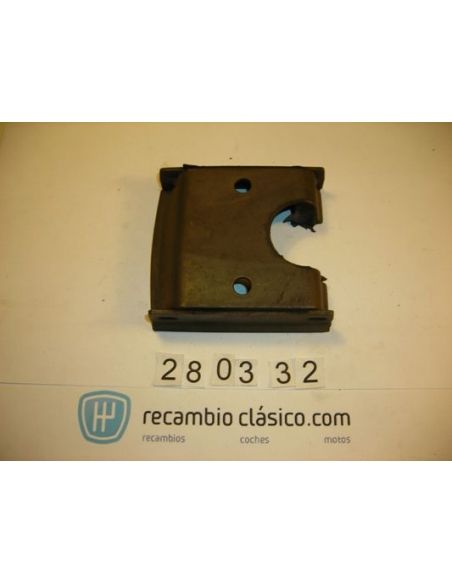 Soporte delantero motor Renault 4L antiguo