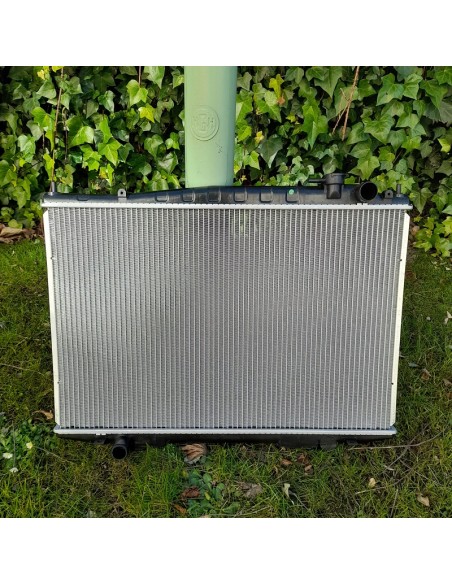 Radiador refrigeración NISSAN Navara 2.5TD D22 450x688x32