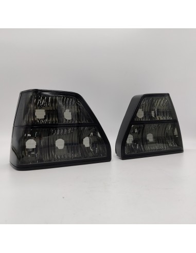 Juego pilotos intermitentes traseros oscuros Volkswagen Golf Mk2 191945111A 191945112