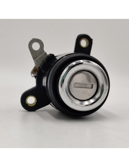 Comprar Cerradura maletero Audi 80 y 90 online