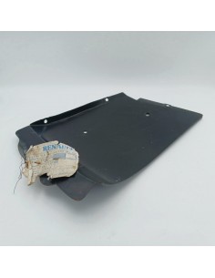 Placa de escudo de aleta delantero derecha  Renault 12 7700518941