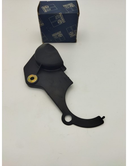 Plástico protector de bomba de agua de distribución Peugeot 309 GTI 0318.98 Plástico protector de bomba de agua de distribución Peugeot 309 GTI 0318.98