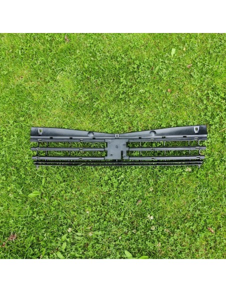 Comprar Marco rejilla de radiador PEUGEOT 205 780944