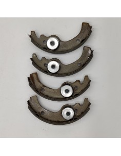 Juego de zapatas de freno delantero o trasero SEAT 850 SE4162186 2