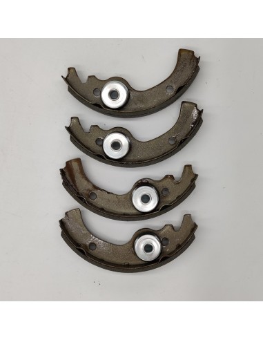Juego de zapatas de freno delanteras o traseras SEAT 133 SE4162186