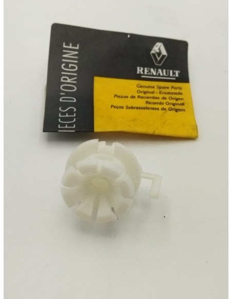 Clip escudo combustible Renault Clio  7703081123