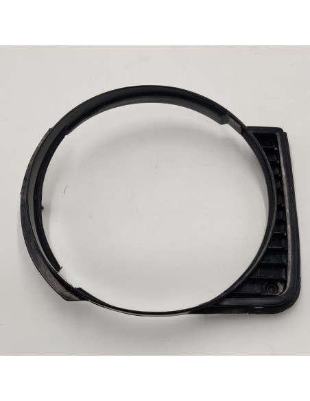 Comprar Rejilla carcasa faro izquierdo Volkswagen Golf mk1 147853655