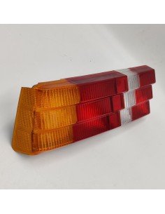 Piloto trasero izquierdo Ford Escord Mk3 con tara