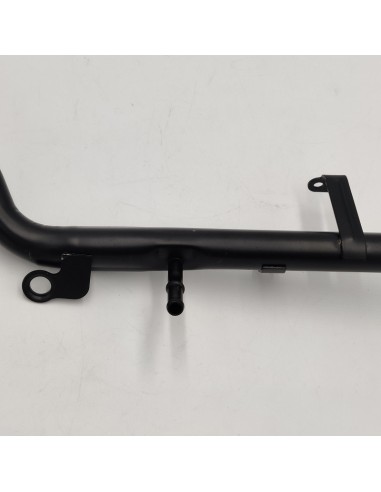 Tubo de agua metálico Audi A4, Audi A6 058121071J