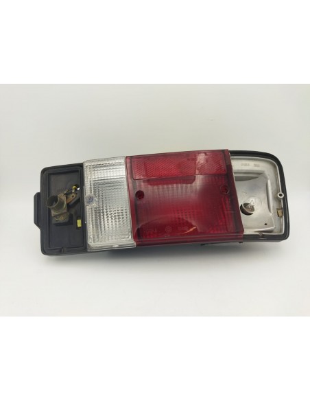 Piloto trasero derecho Seat 127 CL