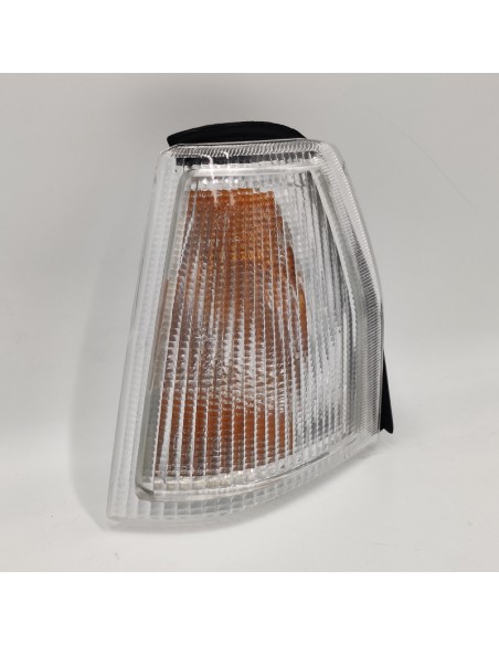 Piloto intermitente delantero lado izquierdo color blanco hasta el año 1988 LANCIA THEMA