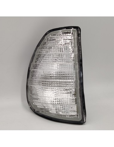 Piloto intermitente delantero derecho blanco Mercedes-Benz W123 0008200321