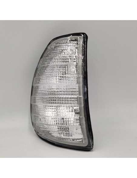 Piloto intermitente delantero derecho blanco Mercedes-Benz W123 0008200321