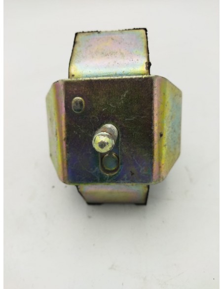 Soporte de motor izquierdo Renault 18 7704000777