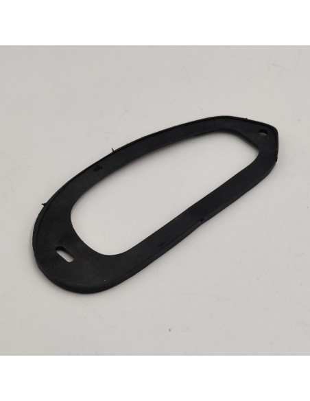 Goma trasera entre base piloto y carrocería SEAT 600 D, SEAT 800