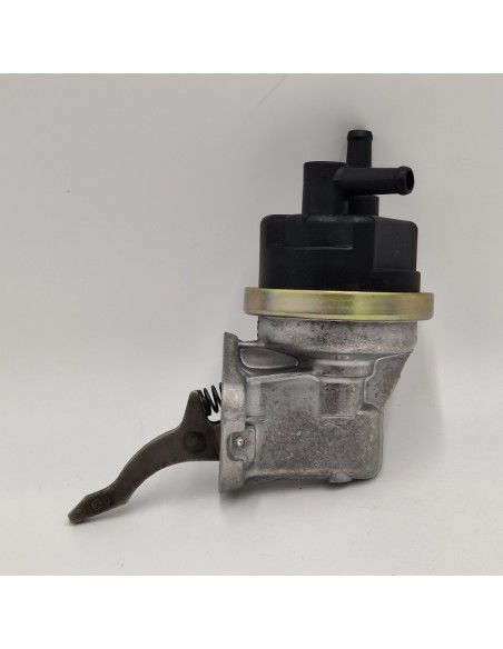Bomba gasolina Ford Fiesta, Ford Escort, Ford Orion entrada y salida 8 mm  83BF9350AA 6132168 1475926 691F9350AB