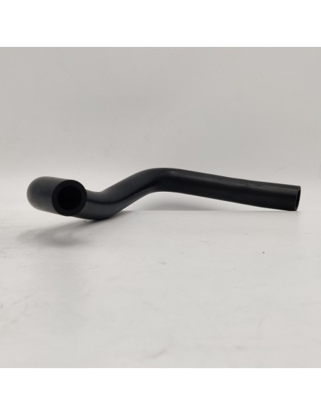Manguito ventilación culata Skoda Octavia Skoda Fabia  047103493F 047103493E