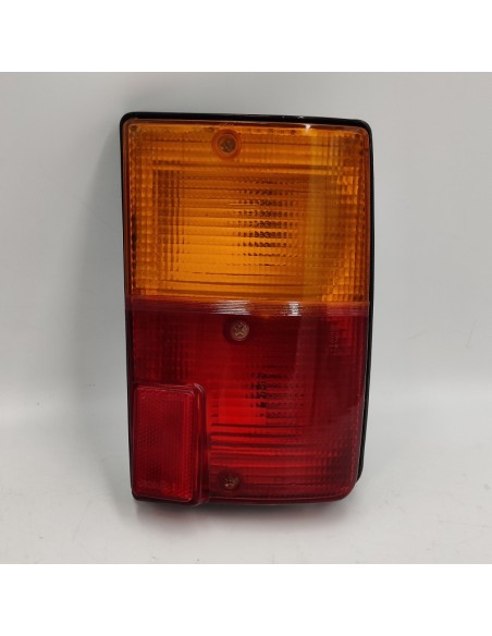 Piloto trasero derecho SEAT 133