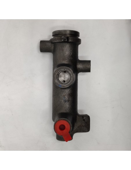 Bomba de freno Citroen 2CV antiguo