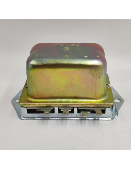 Regulador de alternador SEAT 124 Sport, SEAT 1430, SEAT 1500, SEAT 1600, SEAT 1800, SEAT 2000, SEAT 132 Femsa GRK12-8 12V 919033