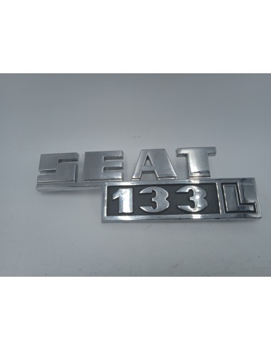 Anagrama emblema logo SEAT 133 L
