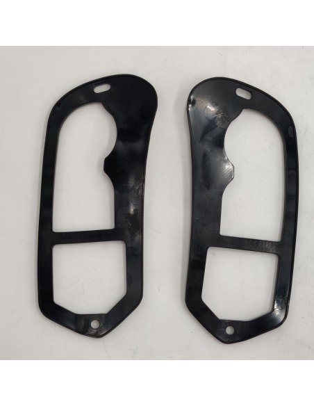 Juego goma trasera derecha e izquierda entre base piloto y carrocería SEAT 600 E SEAT 600 L