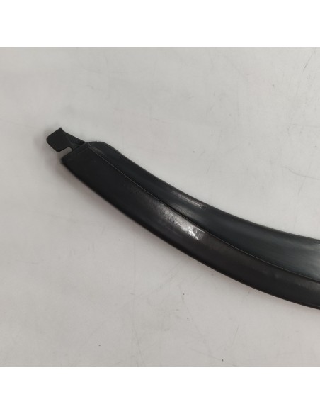 Listón del faro derecho BMW E39 51138168810