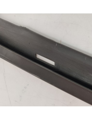 Listón del faro derecho BMW E39 51138168810