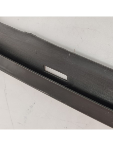 Listón del faro derecho BMW E39 51138168810