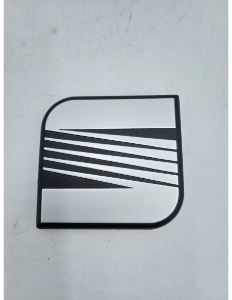 Anagrama emblema logo delantero SEAT Ibiza MK1